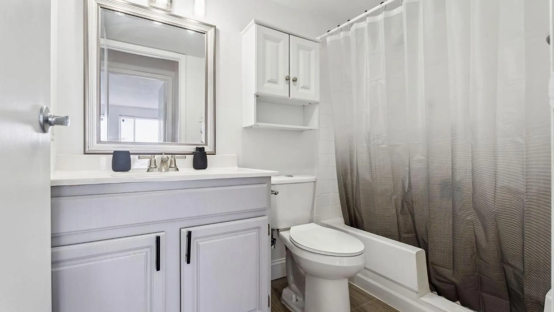 Legacy At Imperial Village 915 I 1 Bed 1 Bath Richmond Appartamento